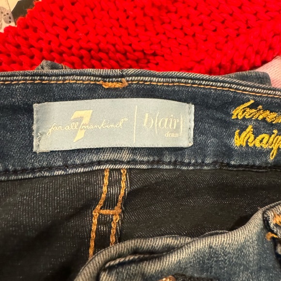 7 for all Mankind stretchy bootcut jeans - Picture 4 of 5